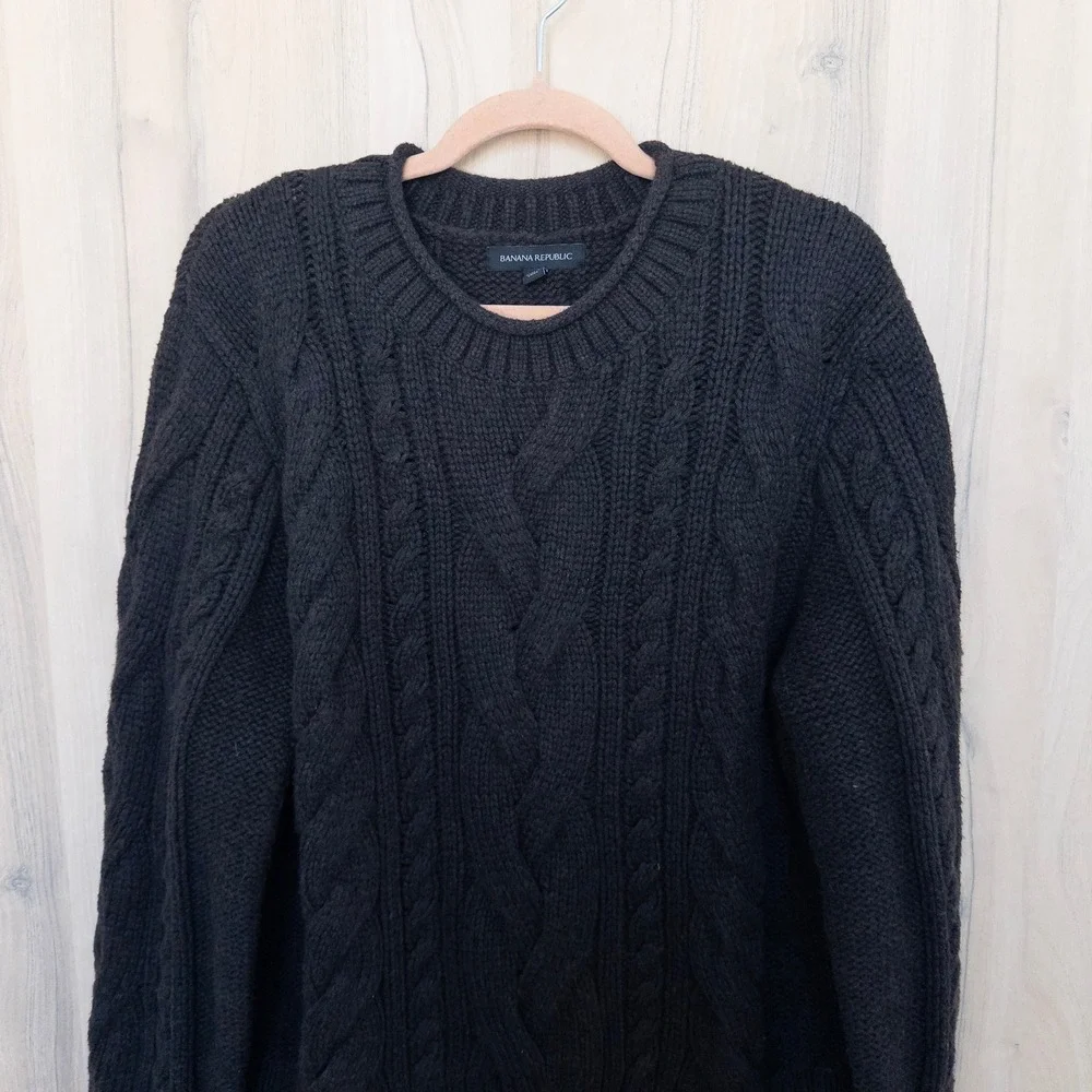 Banana Republic chunky cable